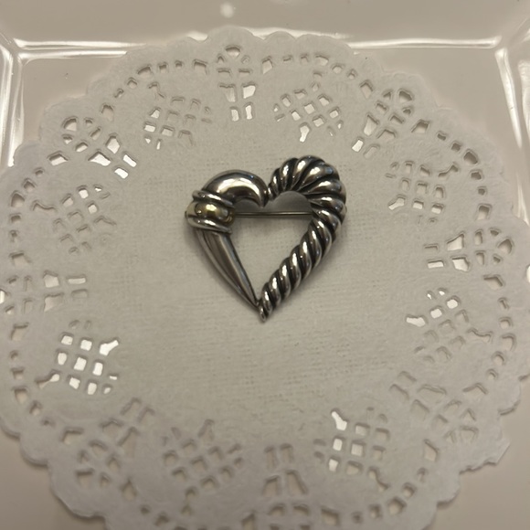 David Yurman silver heart pin - Picture 2 of 2